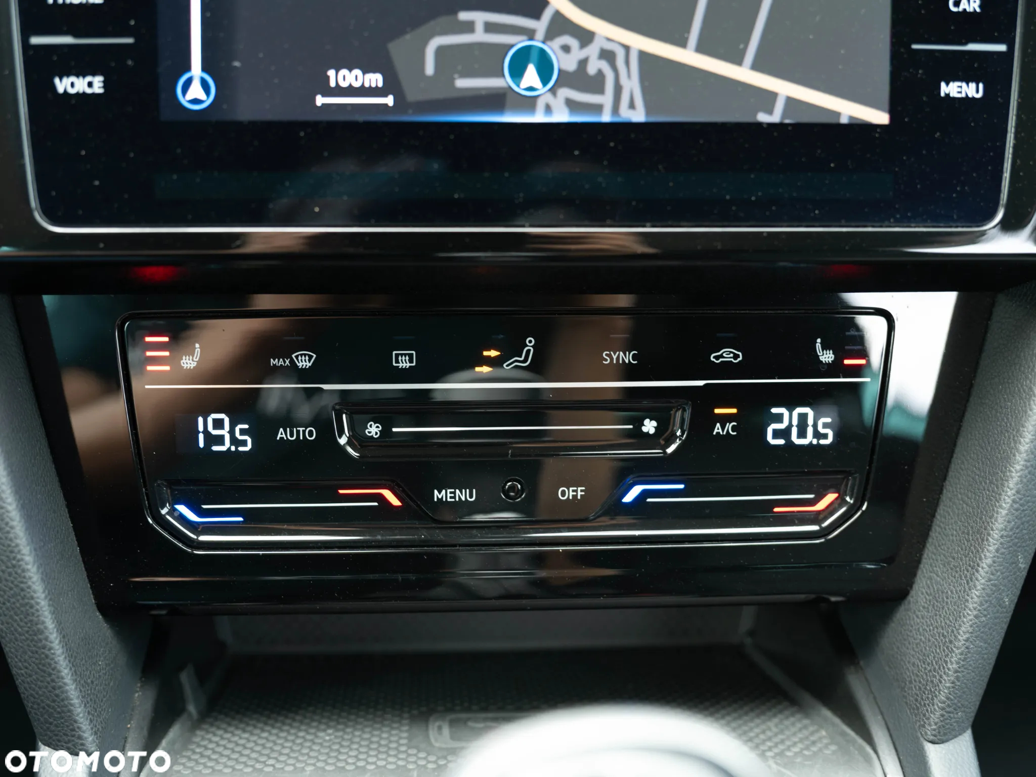 Volkswagen Passat 1.5 TSI EVO Elegance - 31