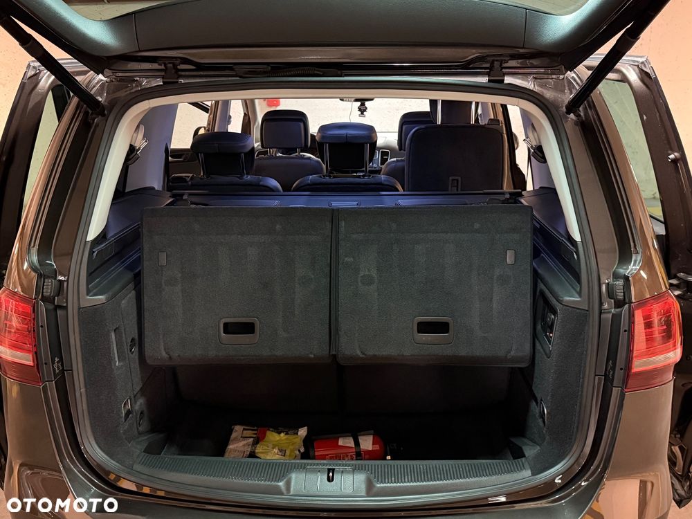 Volkswagen Sharan 2.0 TDI BMT Highline - 17