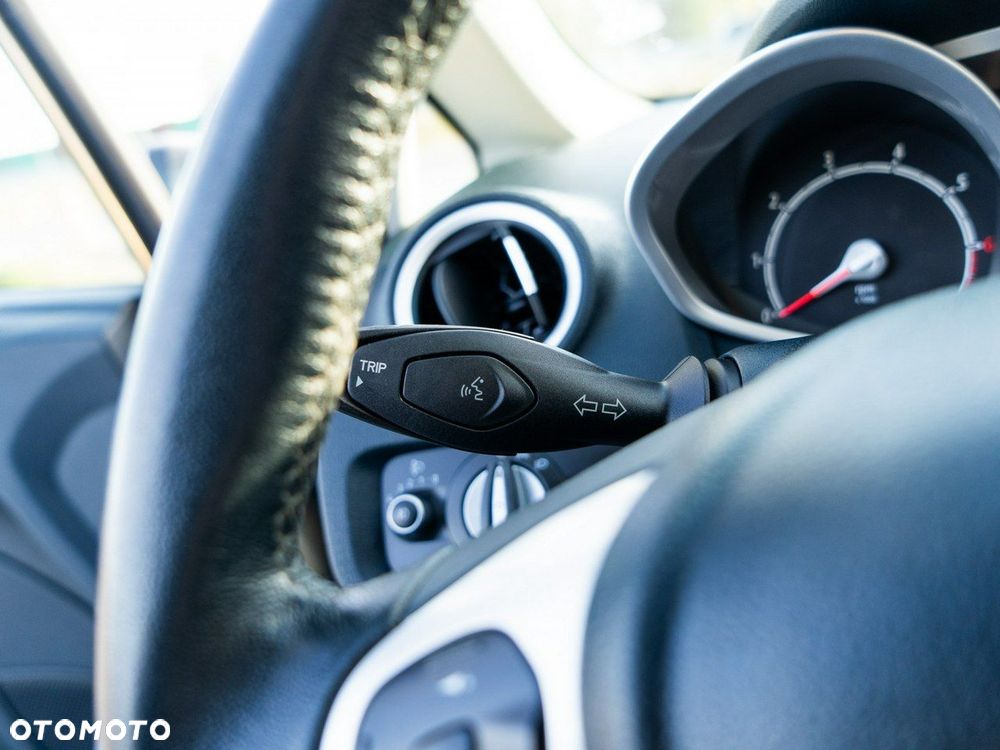 Ford Fiesta - 20