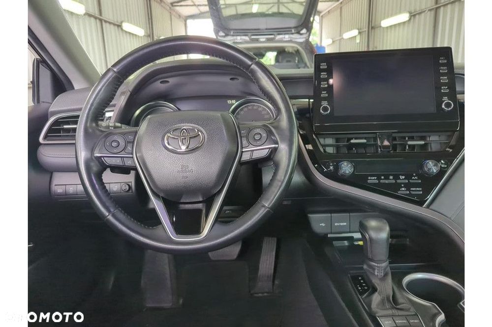 Toyota Camry 2.5 Hybrid Executive CVT - 7