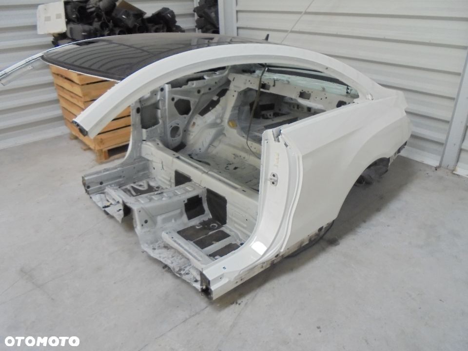 MERCEDES E KLASA W207 COUPE CWIARTKA DACH BLOTNIK - 1
