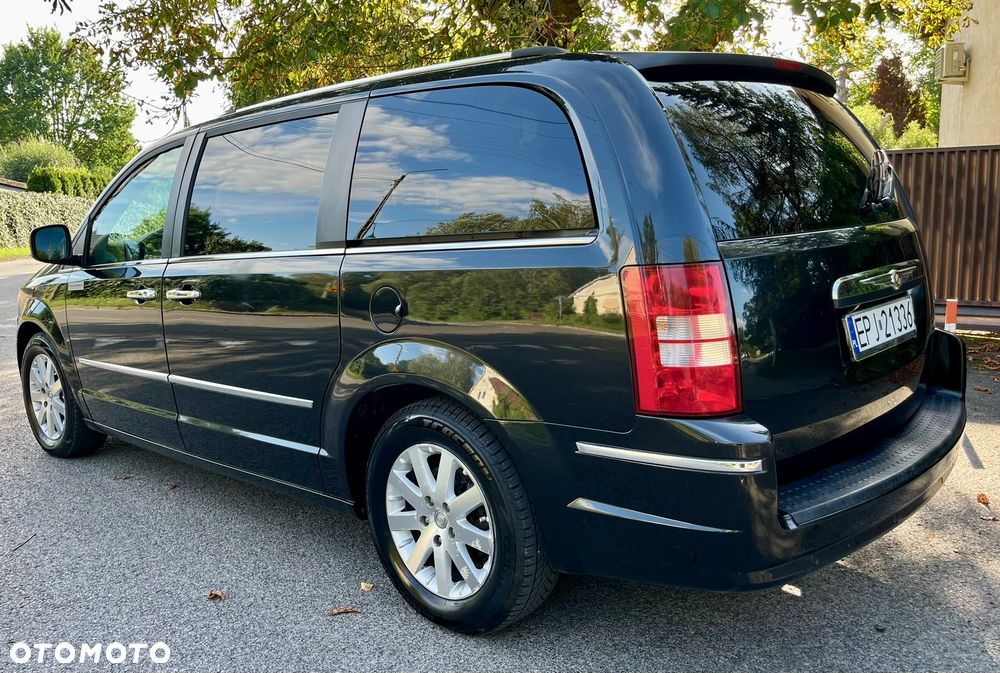 Chrysler Grand Voyager - 2
