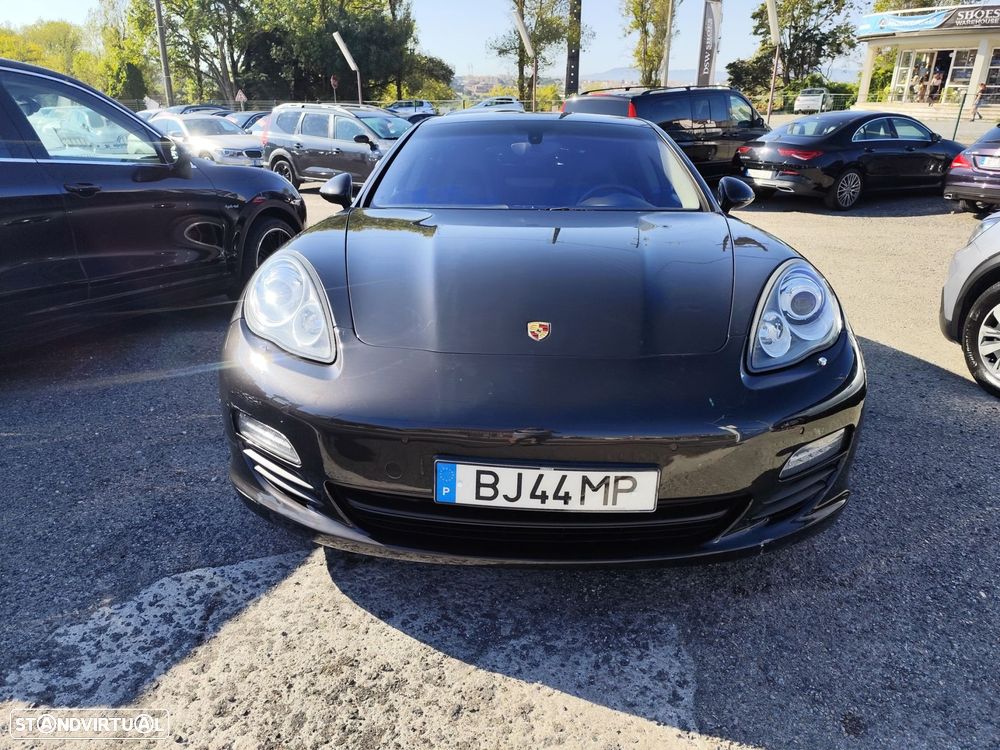 Porsche Panamera - 3