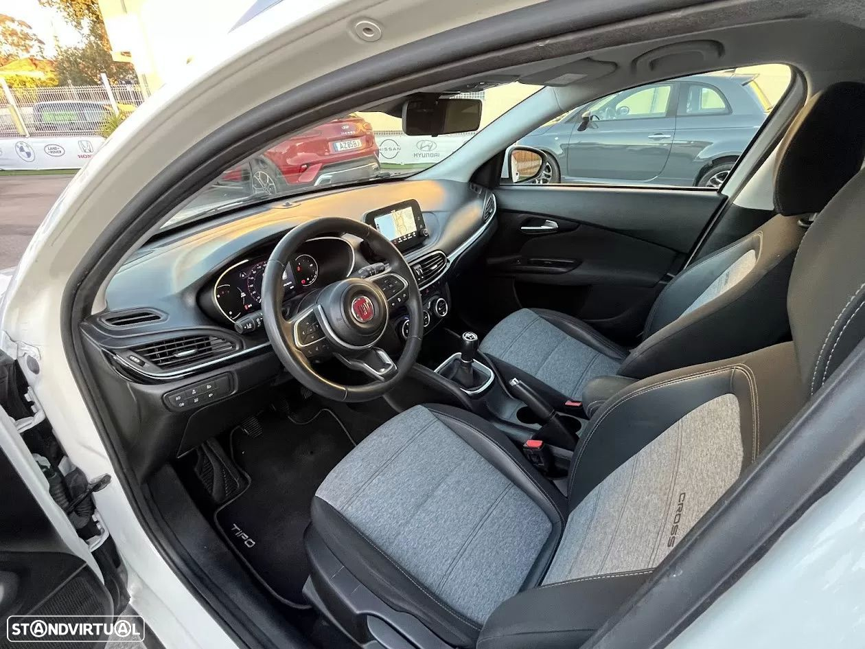 Fiat Tipo Cross 1.0 GSE T3 City - 29