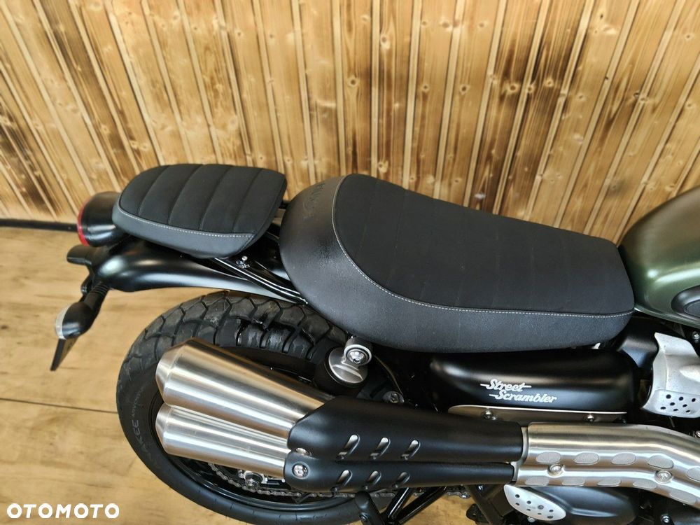 Triumph Scrambler - 9