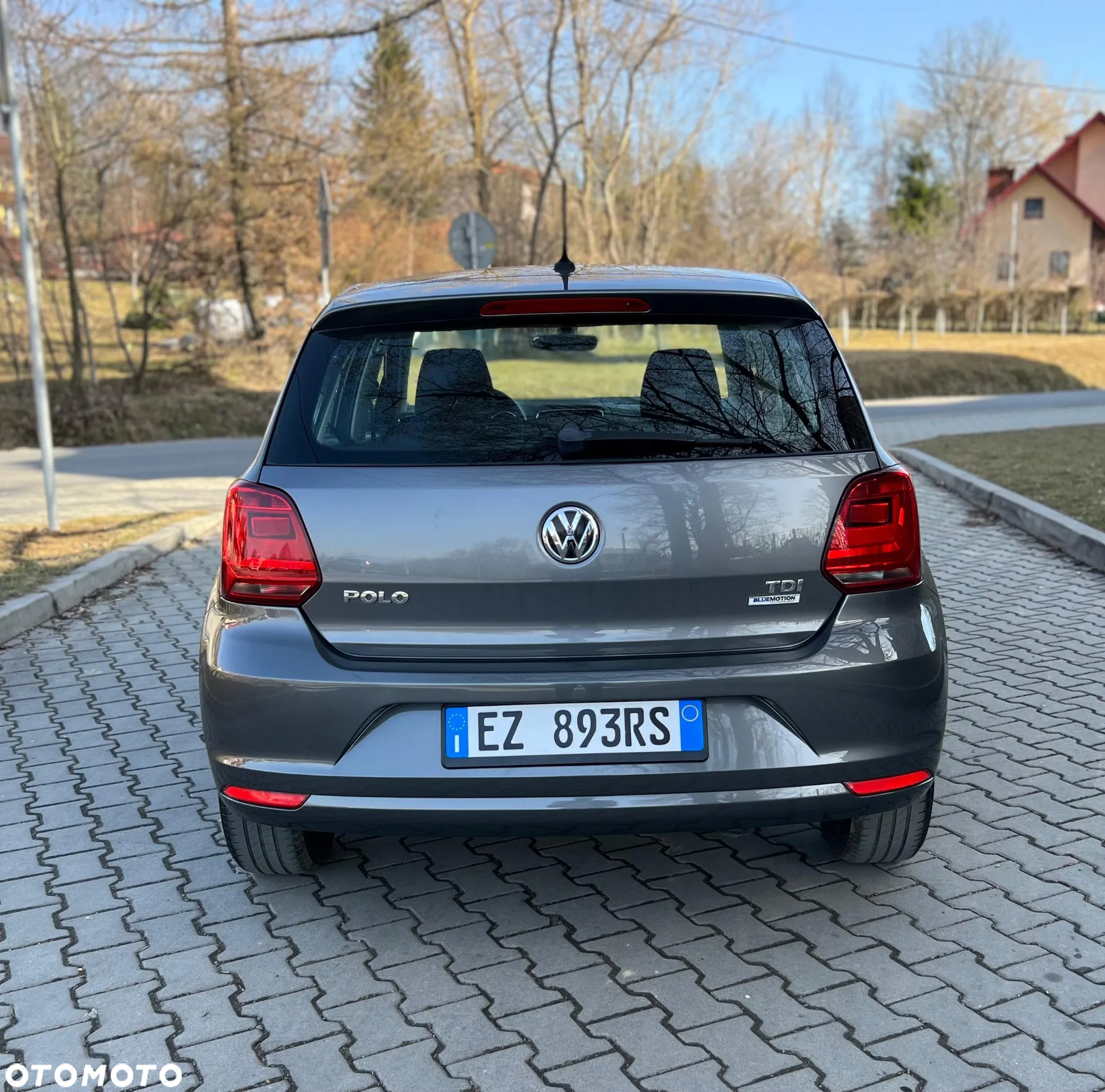 Volkswagen Polo 1.4 TDI (Blue Motion Technology) Comfortline - 5