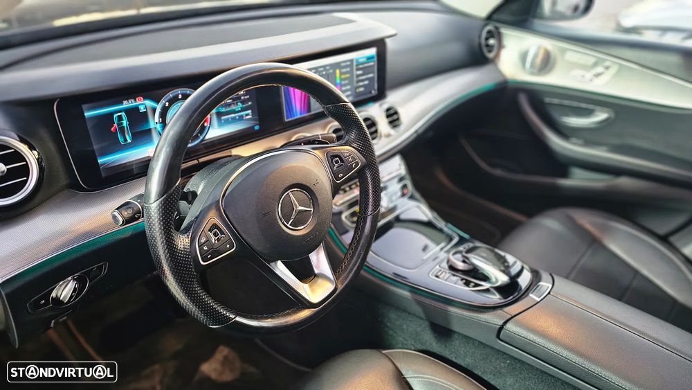 Mercedes-Benz E 220 d T 9G-TRONIC Exclusive - 32