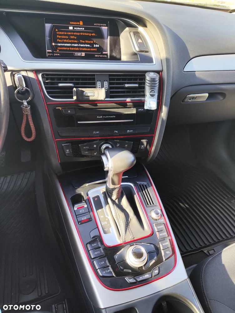 Audi A4 Avant 2.0 TDI Design S tronic - 6