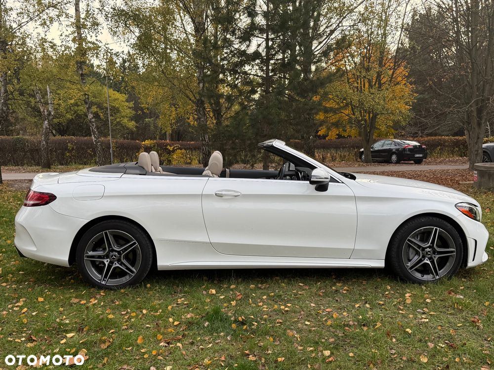 Mercedes-Benz Klasa C 300 4MATIC 9G-TRONIC - 13