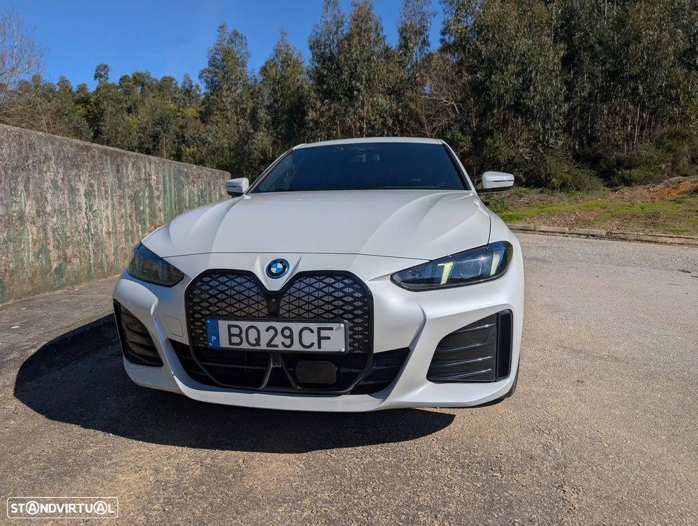 BMW i4 eDrive40 Pack Desportivo M Pro - 3