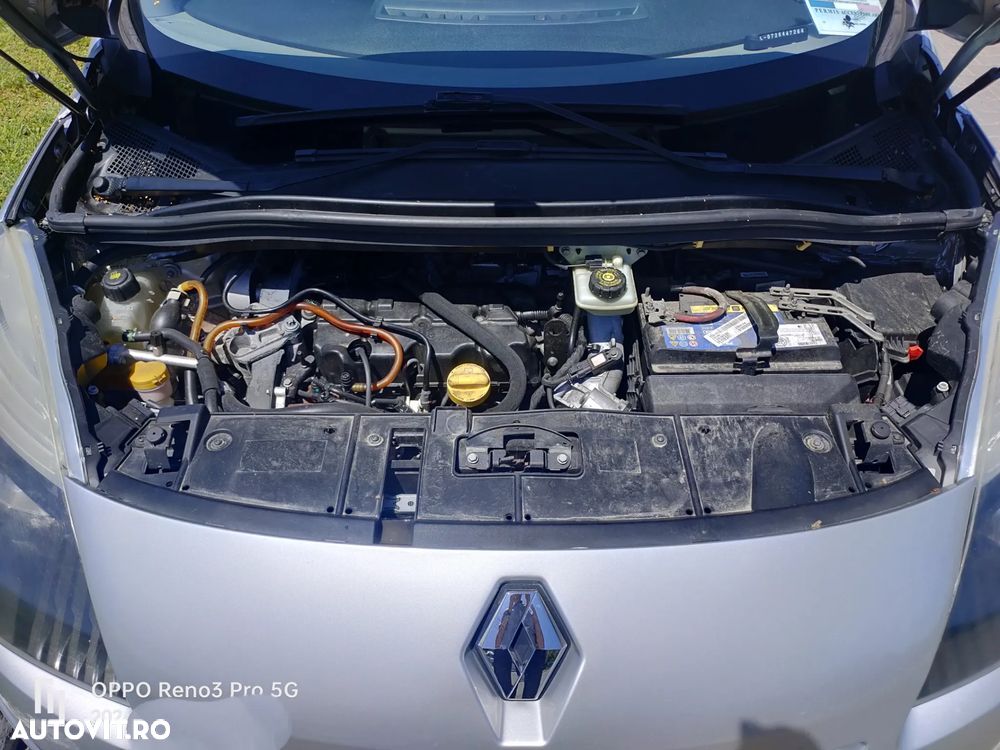 Renault Grand Scenic 1.9dCi Privilege - 9