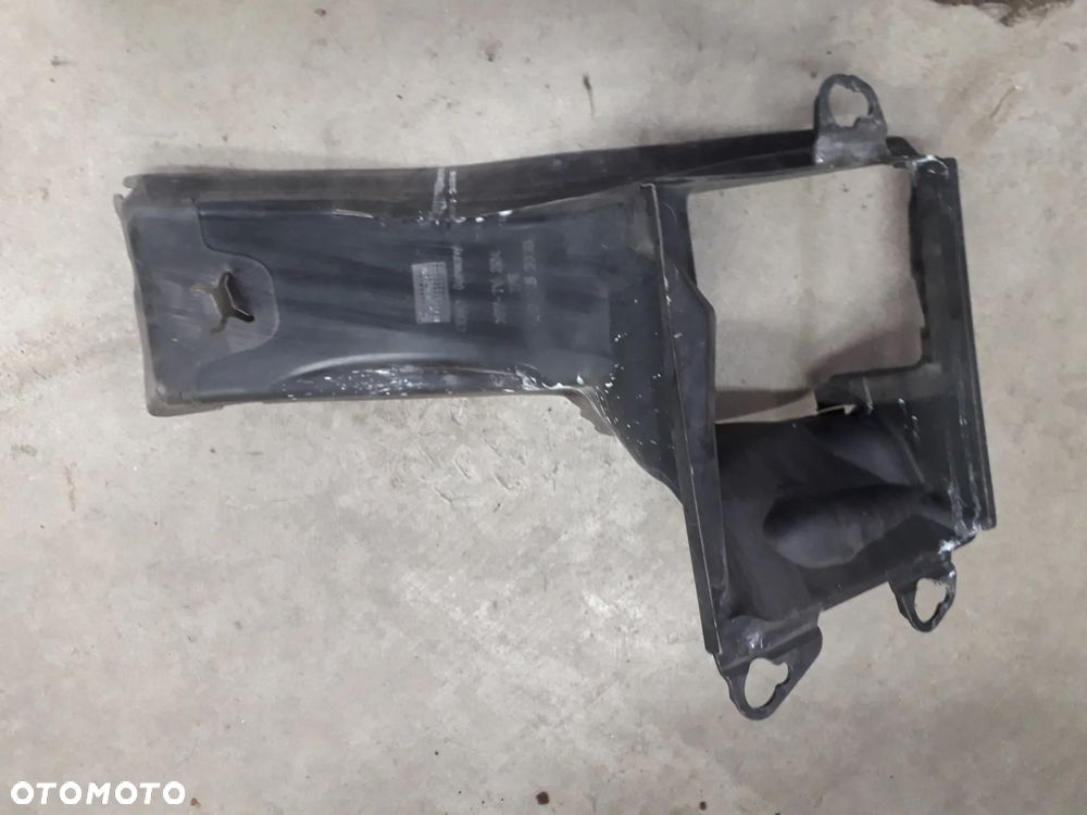 dolot powietrza obudowa intercoolera 4F0145333B A6 C6 2.0 FSI TFSI BPJ - 1