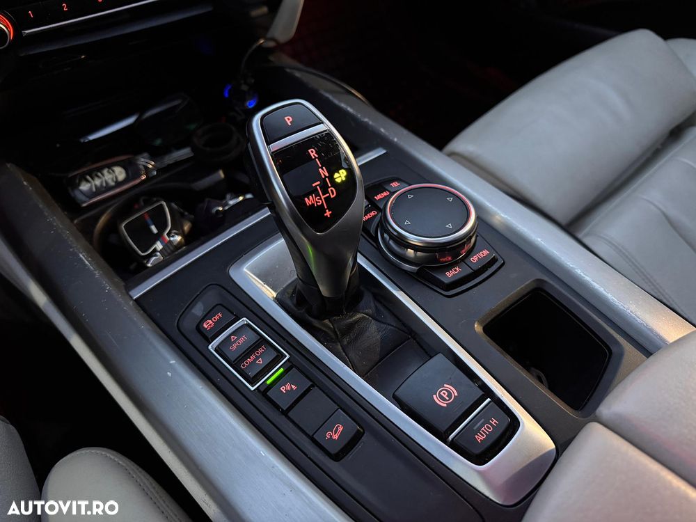 BMW X5 xDrive40d Sport-Aut. - 14