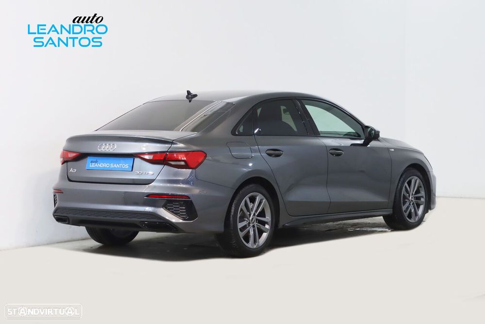 Audi A3 Limousine 30 TFSI S line S tronic - 3