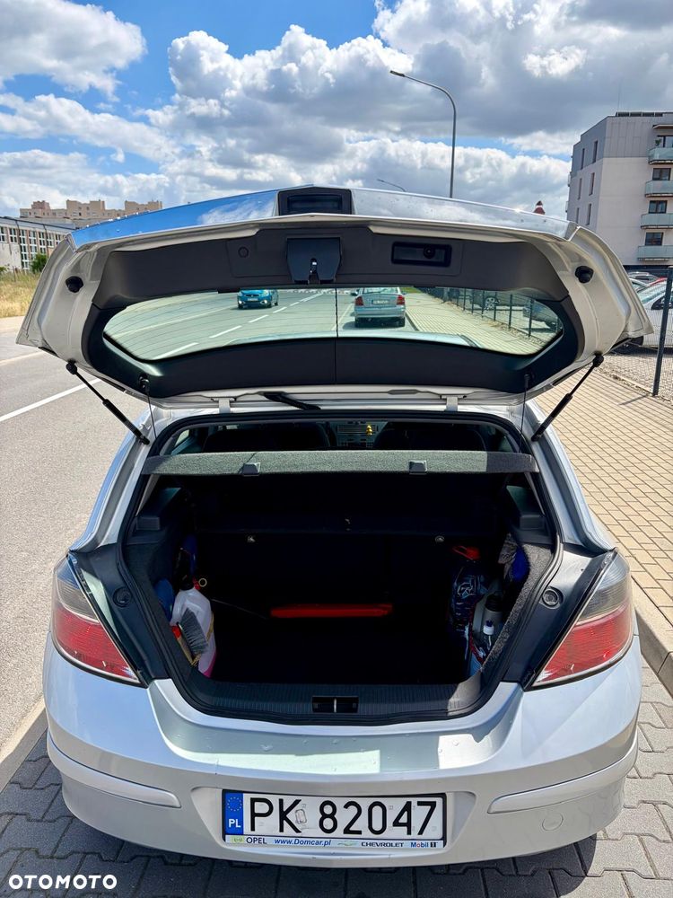 Opel Astra 1.6 Enjoy - 13