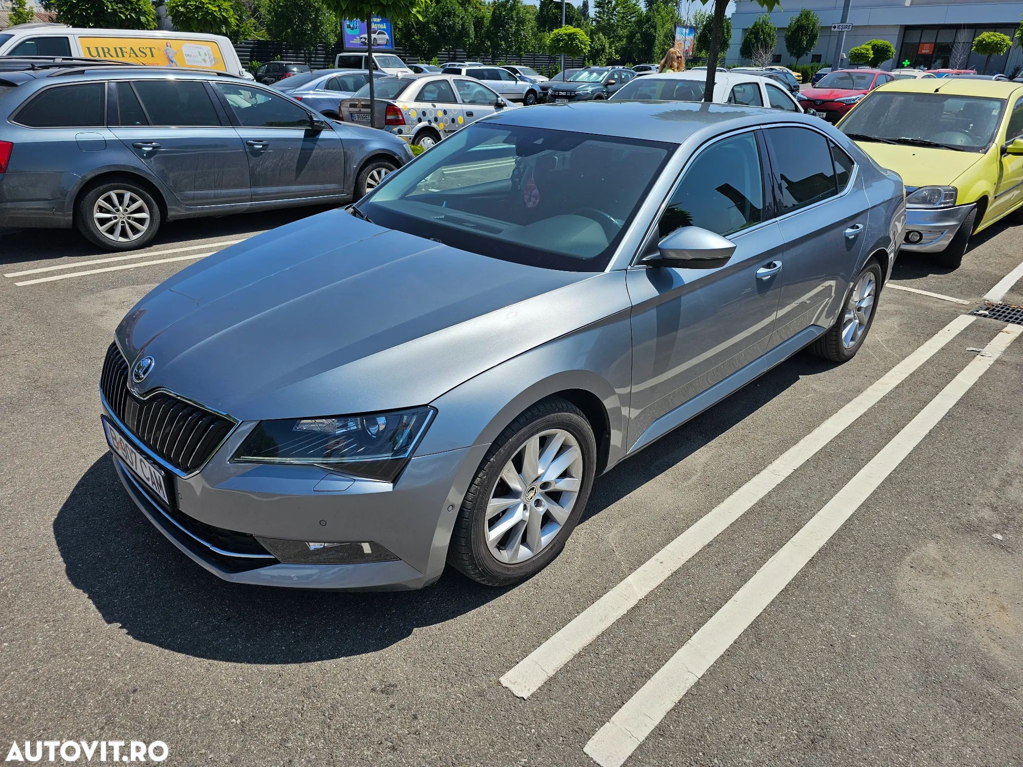 Skoda Superb 1.6 TDI Ambition - 1