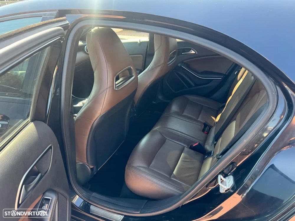 Mercedes-Benz A 220 - 8