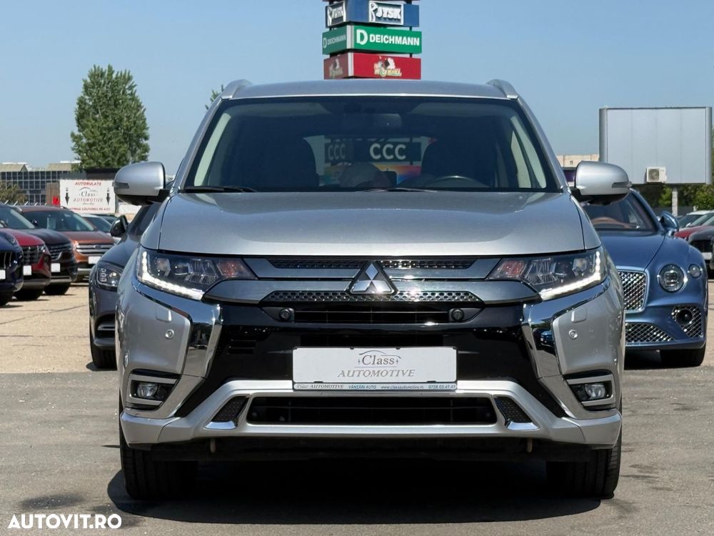 Mitsubishi Outlander 2.0L AS&G CVT Instyle - 3