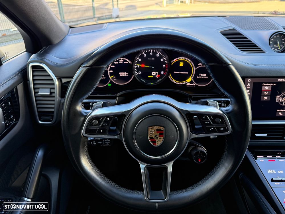 Porsche Cayenne Coupé - 33