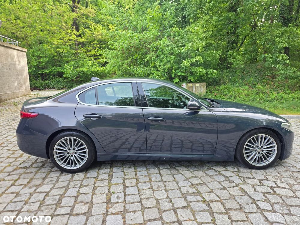 Alfa Romeo Giulia 2.2 D Turbo Super - 10