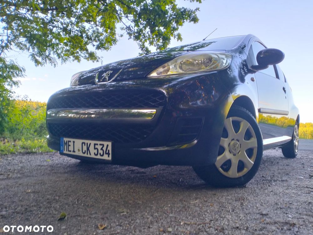Peugeot 107 70 Petit Filou - 8