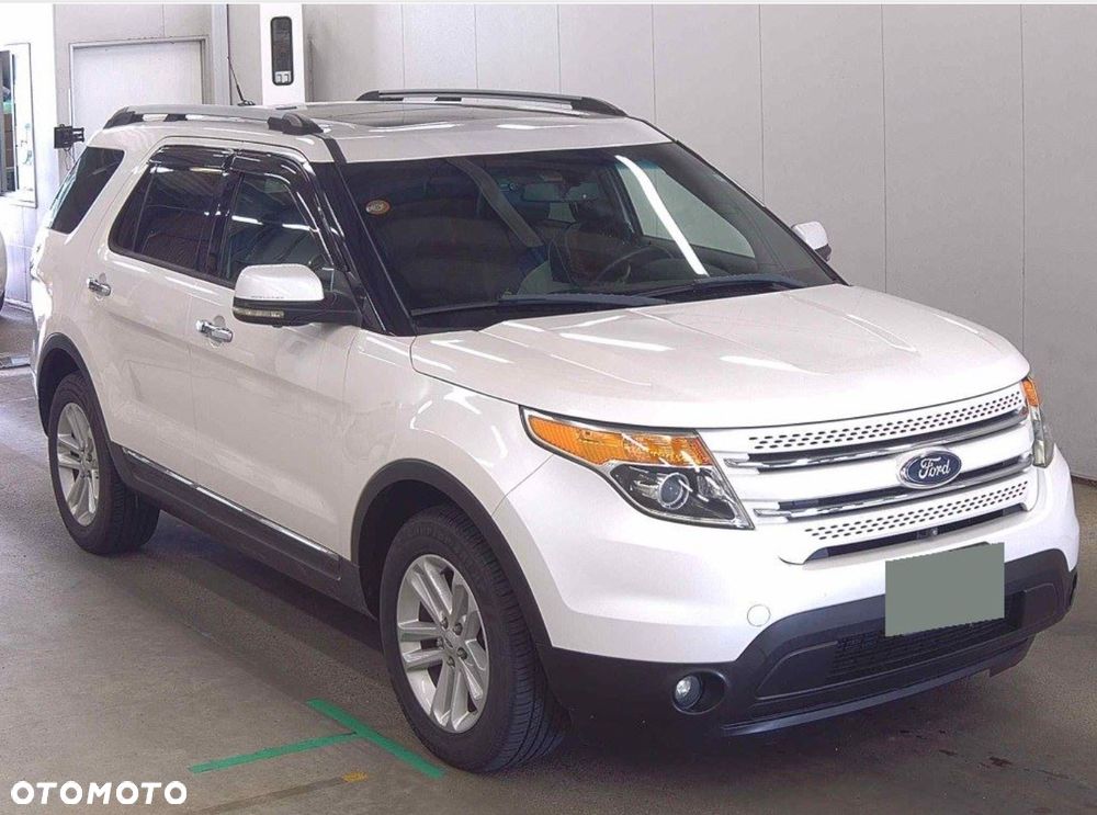 Ford Explorer - 1