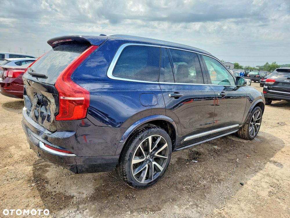 Volvo XC 90 T8 AWD Recharge Geartronic Inscription Edition - 4