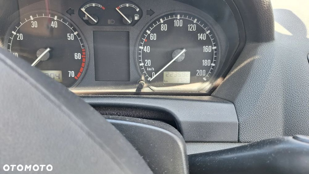 Skoda Fabia - 9