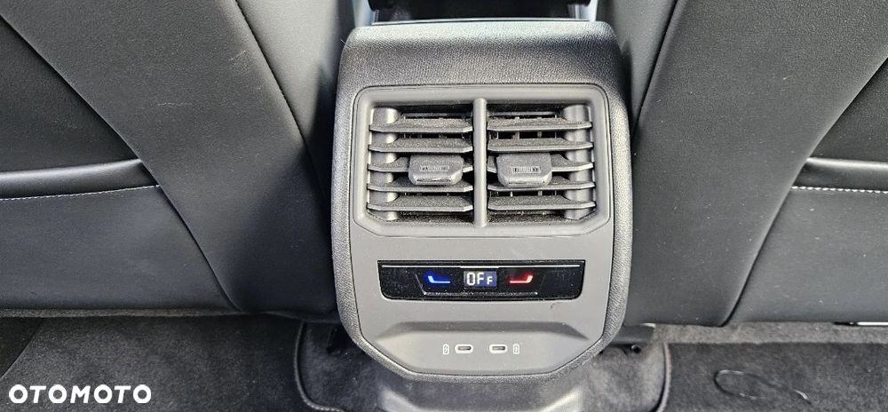 Cupra Leon Sportstourer 2.0 TSI 4Drive VZ Cup DSG - 14