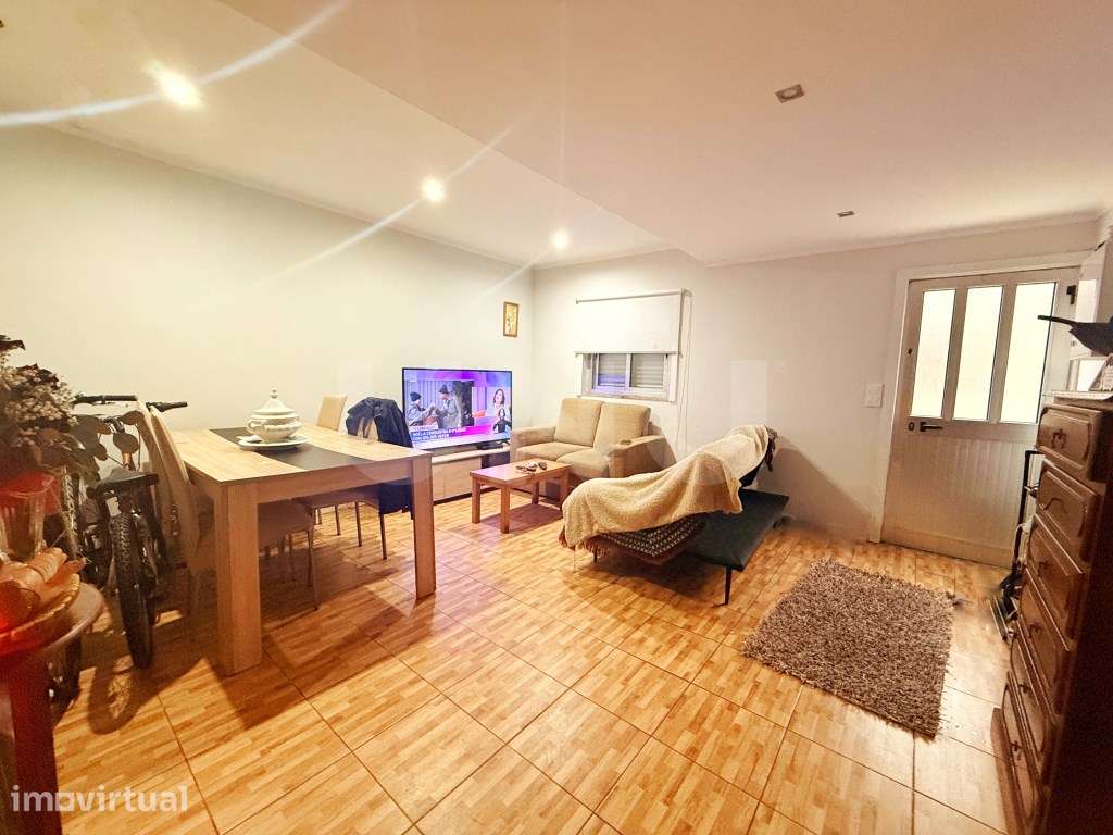 Conjunto de 3 Moradias Térreas - Investimento com Rendimento Imediato - Grande imagem: 5/20