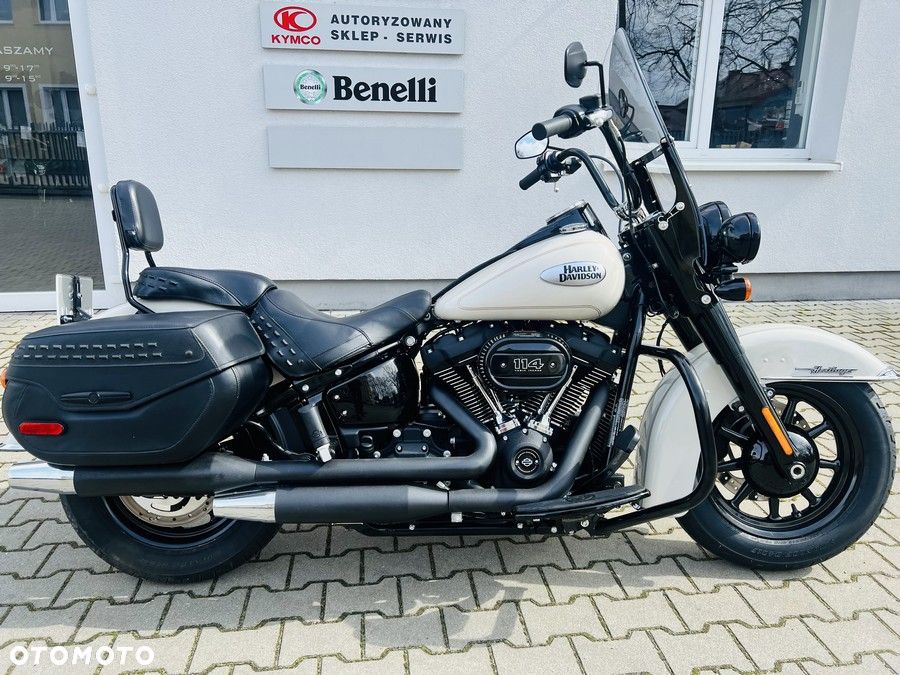 Harley-Davidson Softail Heritage Classic - 2