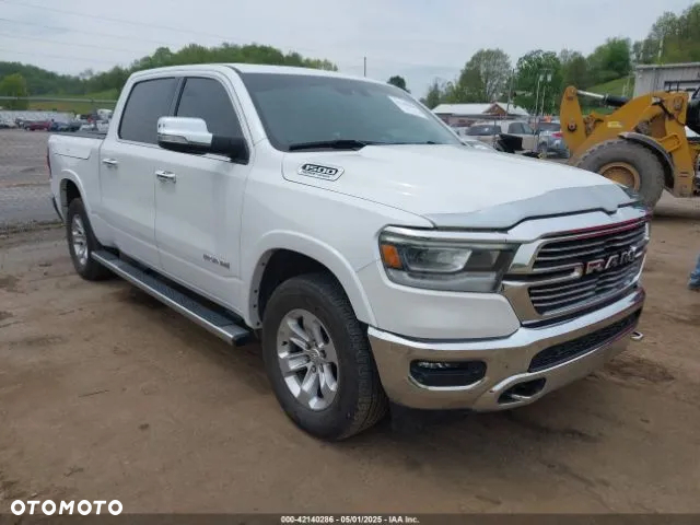 Dodge RAM 1500 5.7 4x4 - 2
