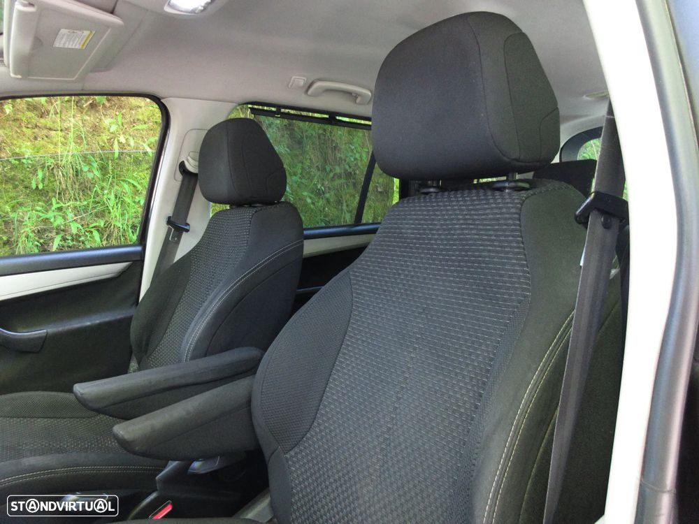 Citroën C4 Grand Picasso - 17