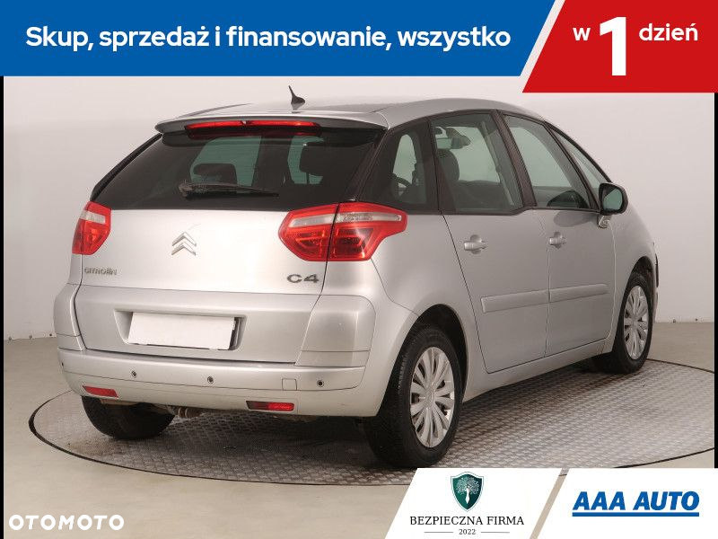 Citroën C4 Picasso - 6