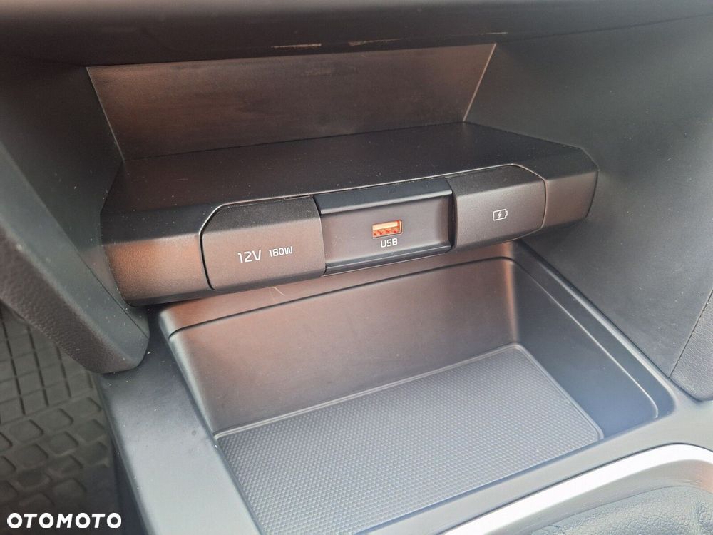 Kia Ceed - 26