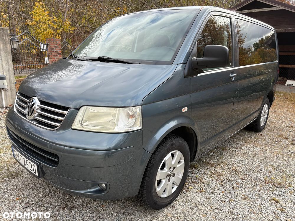 Volkswagen Transporter T5 TDI L1H1 Mixt - 2