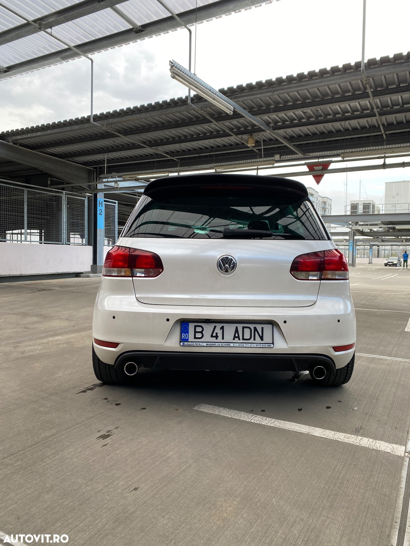 Volkswagen Golf 2.0 TDI Sportline DSG - 3