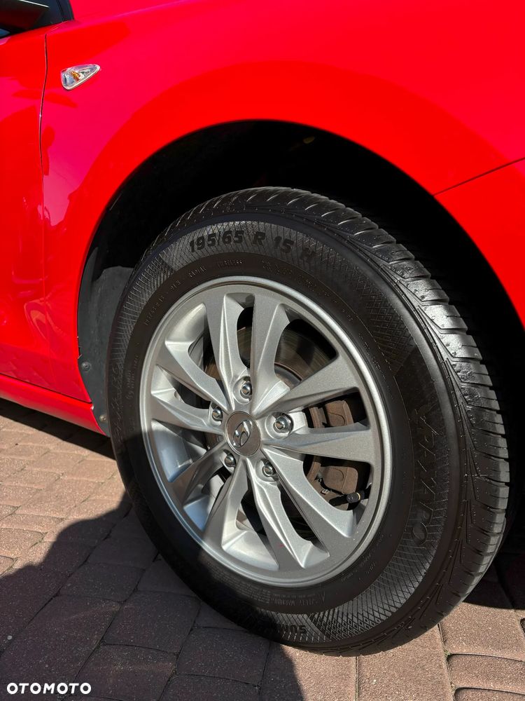 Hyundai i30 1.5 DPI Modern - 12