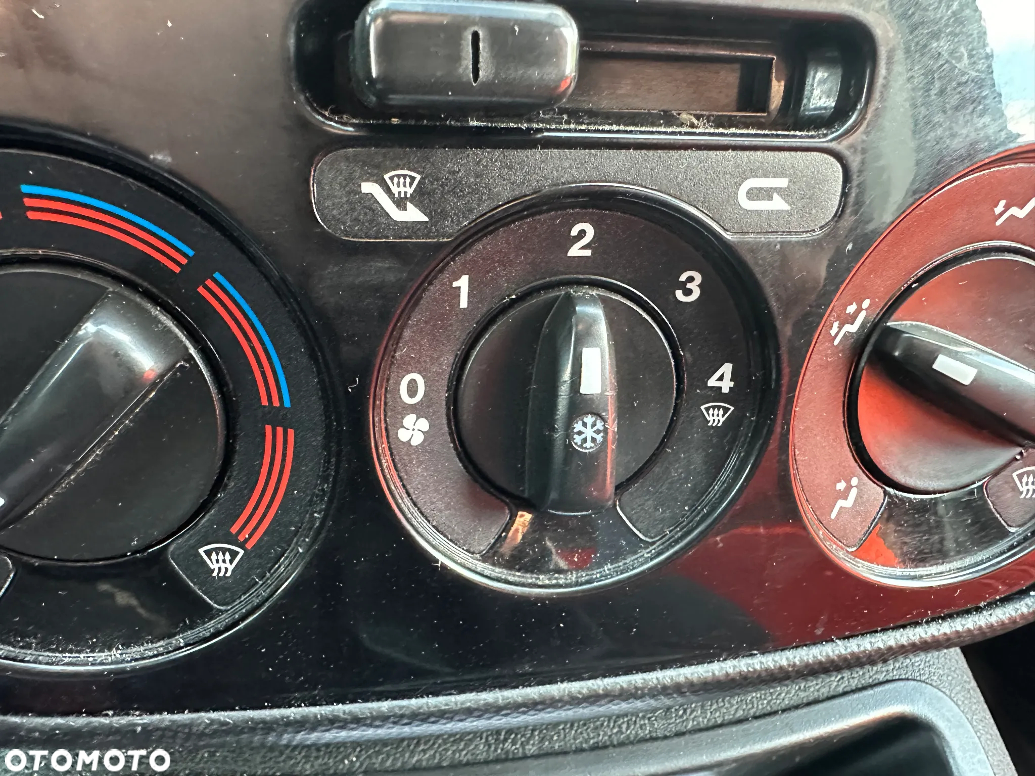 Fiat Qubo - 17