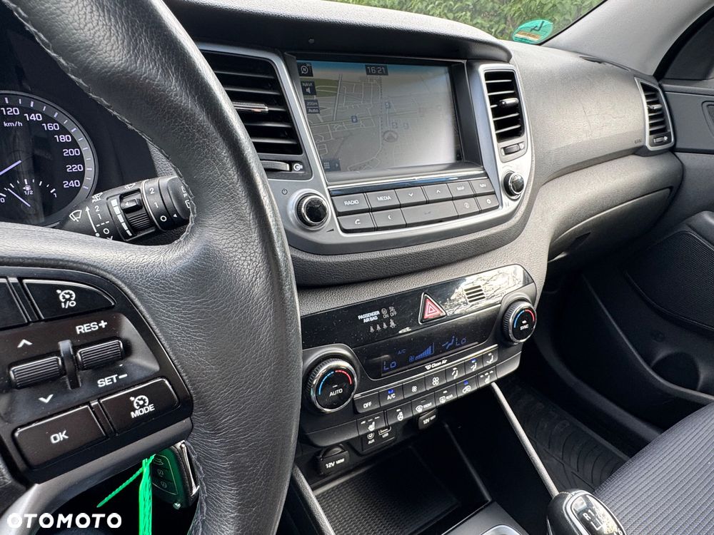 Hyundai Tucson 2.0 CRDi 2WD Trend - 17