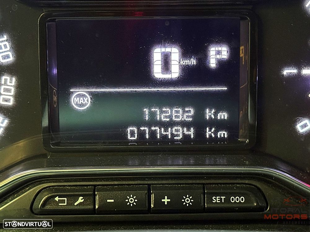 Citroën C3 Aircross 1.2 PureTech Shine EAT6 - 27