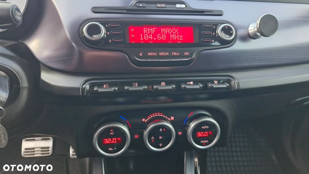 Alfa Romeo Giulietta 1.4 TB 16V Multiair TCT Sport - 21