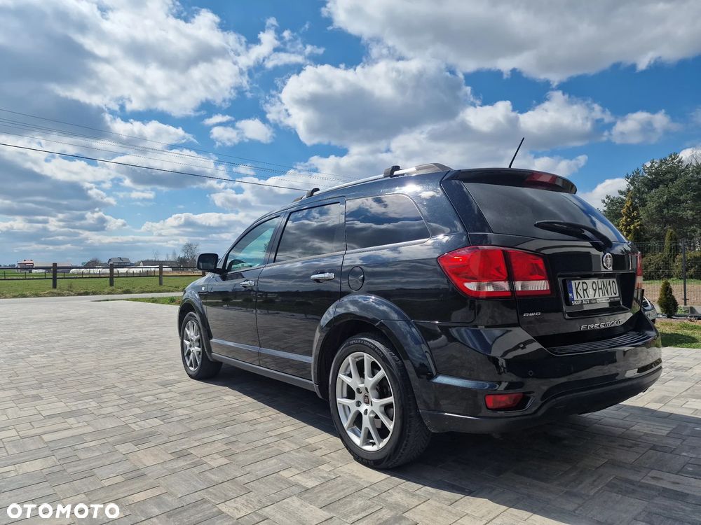 Fiat Freemont 2.0 Multijet 16V DPF Automatik Allrad Lounge - 4