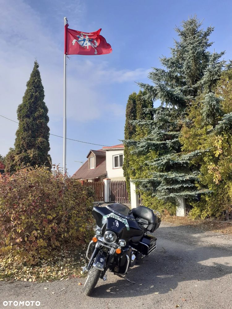 Harley-Davidson FLHTCU Ultra - 1
