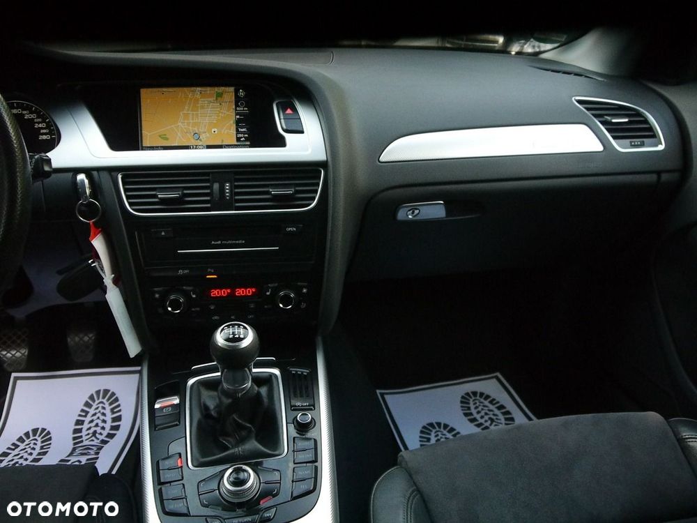 Audi A4 Allroad 2.0 TDI Quattro - 22