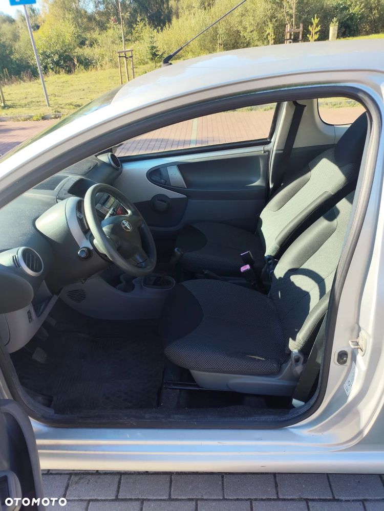 Toyota Aygo Standard - 9