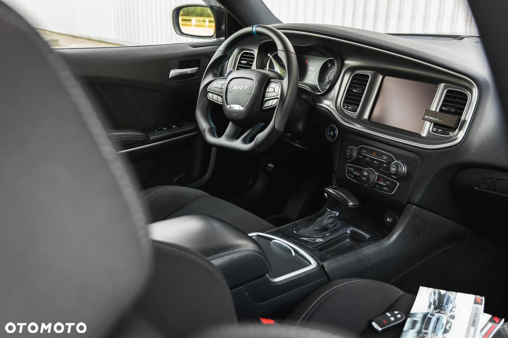 Dodge Charger - 28