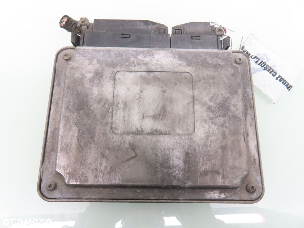 STEROWNIK SKODA OCTAVIA I 1.6 032906014R 6160026007 - 2