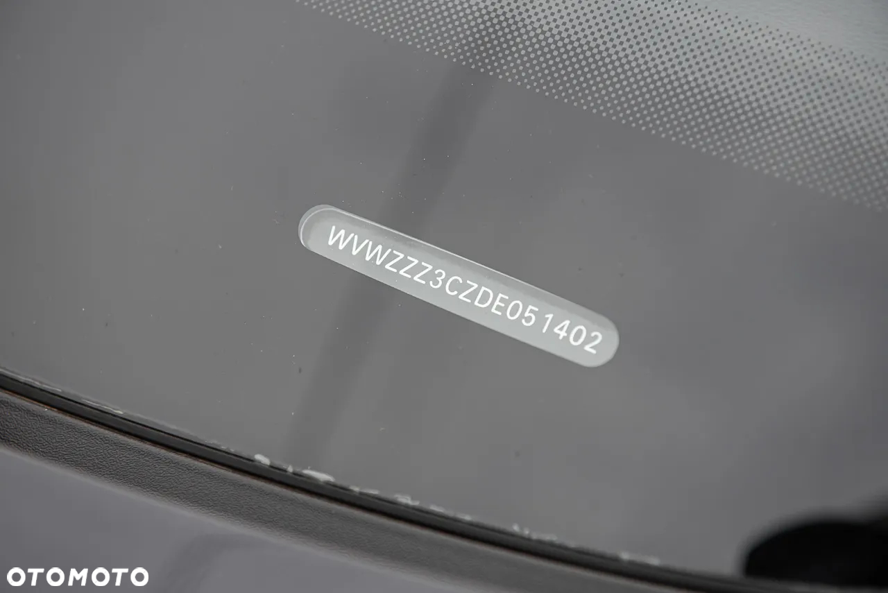 Volkswagen Passat - 30