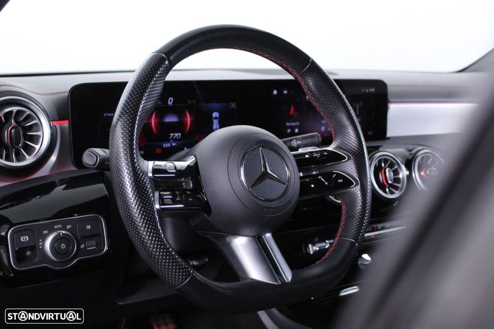 Mercedes-Benz CLA 180 d Shooting Brake AMG Line Aut. - 21